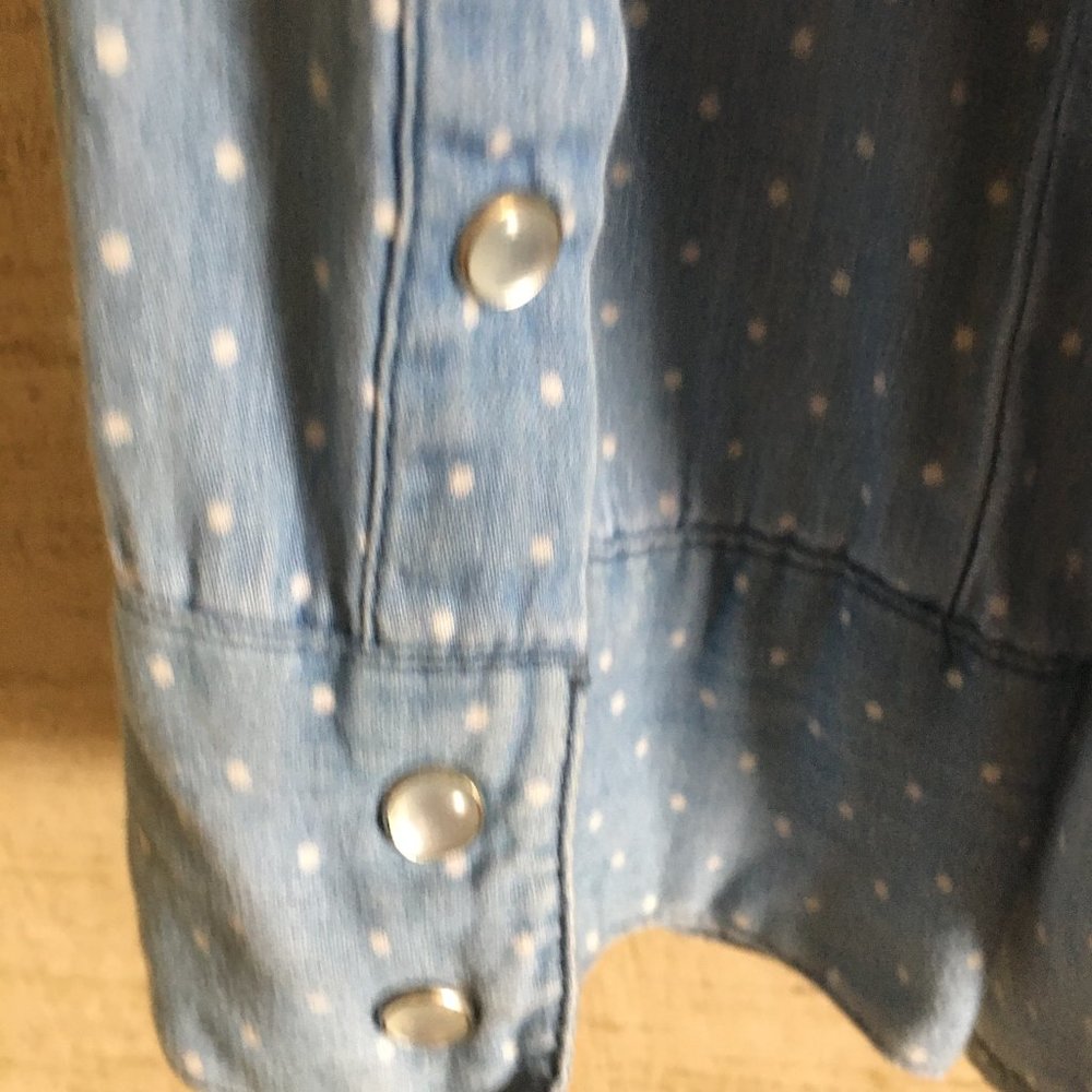 blouse - Picture 5 of 12